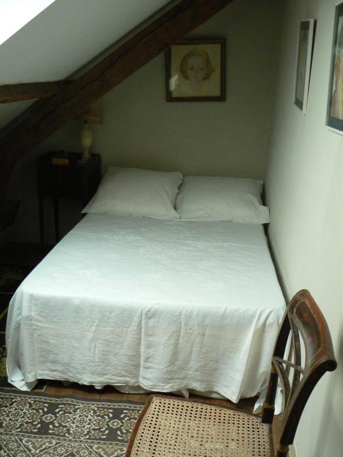 15 Rue Francois Bretagnolle Bed & Breakfast Le Lonzac Exterior photo